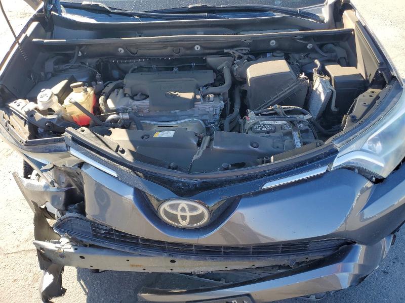 60714666 :رقم المزاد ، 2T3BFREV4HW603489 vin ، 2017 Toyota Rav4 مزاد بيع