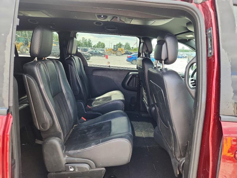 61977686 :رقم المزاد ، 2C4RDGCG1JR191609 vin ، 2018 Dodge Grand Caravan مزاد بيع