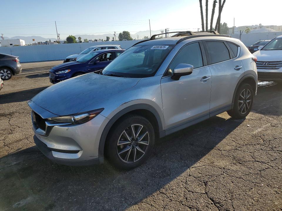 60883626 :رقم المزاد ، JM3KFACM1J0336499 vin ، 2018 Mazda Cx-5 مزاد بيع