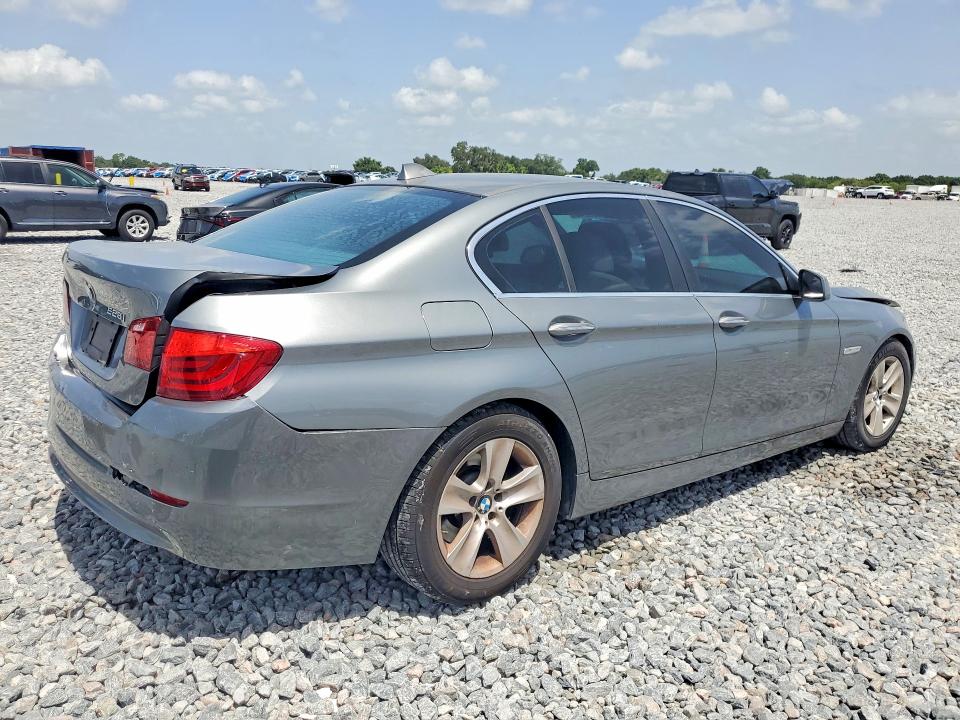 2011 Bmw 528 მანქანა იყიდება აუქციონზე, vin: WBAFR1C52BC260024, აუქციონის ნომერი: 58809246