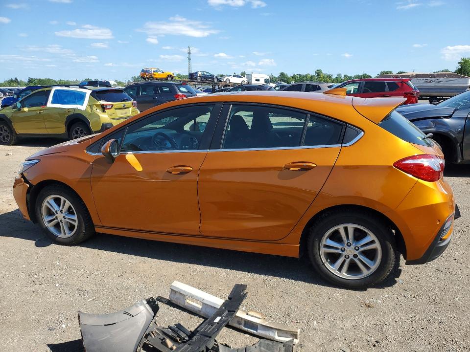62252256 :رقم المزاد ، 3G1BE6SMXHS580786 vin ، 2017 Chevrolet Cruze مزاد بيع