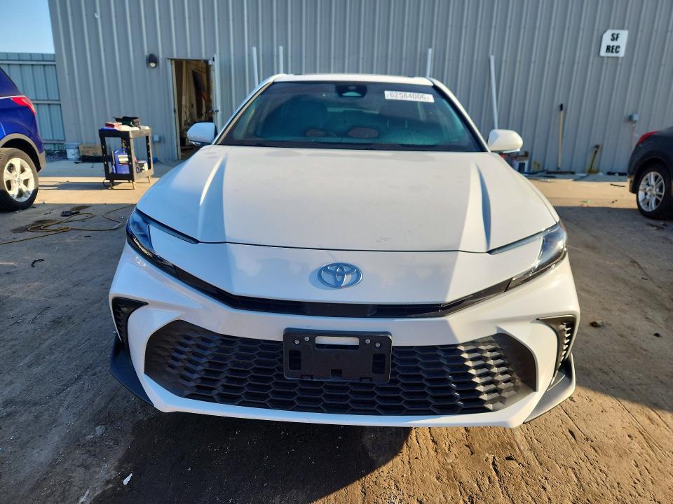 Продажа на аукционе авто 2025 Toyota Camry, vin: 4T1DBADK7SU000727, номер лота: 62584006