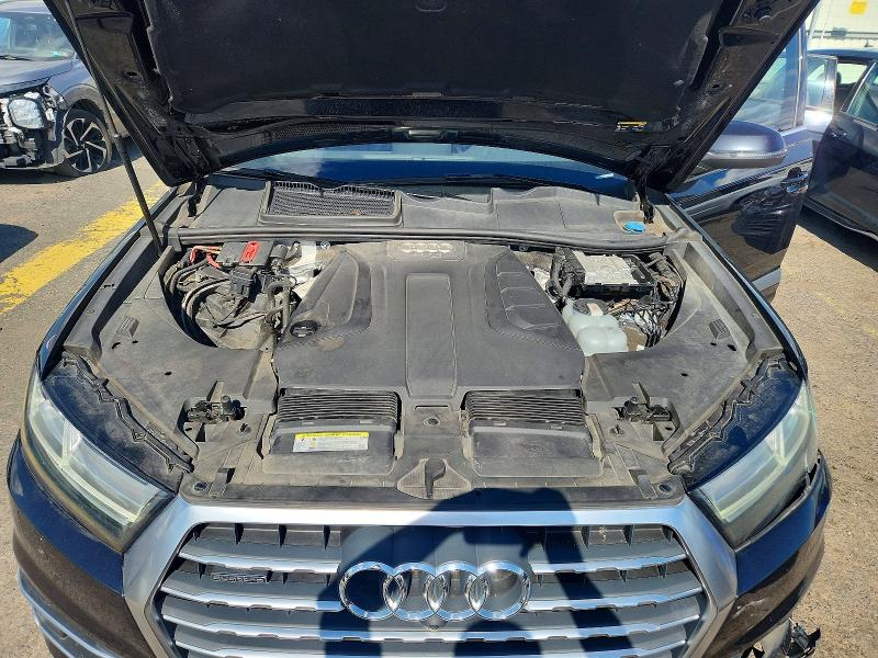 Продажа на аукционе авто 2017 Audi Q7, vin: WA1LHAF79HD043153, номер лота: 60049496