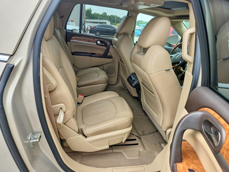 63353796 :رقم المزاد ، 5GAKRBEDXBJ353799 vin ، 2011 Buick Enclave مزاد بيع