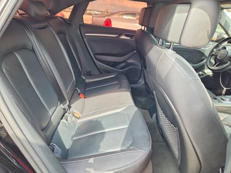 Продажа на аукционе авто 2017 Audi A3, vin: WAUAUGFF1H1026106, номер лота: 60700576