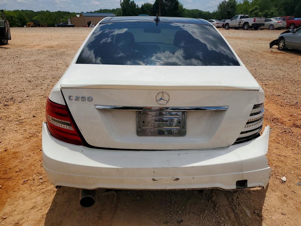 Продаж на аукціоні авто 2013 Mercedes-benz C, vin: WDDGF4HB5DA835141, номер лоту: 60216436