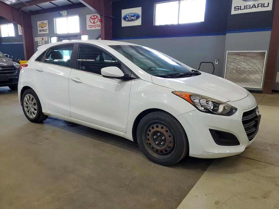2016 Hyundai Elantra Gt მანქანა იყიდება აუქციონზე, vin: KMHD35LH1GU303701, აუქციონის ნომერი: 61739836