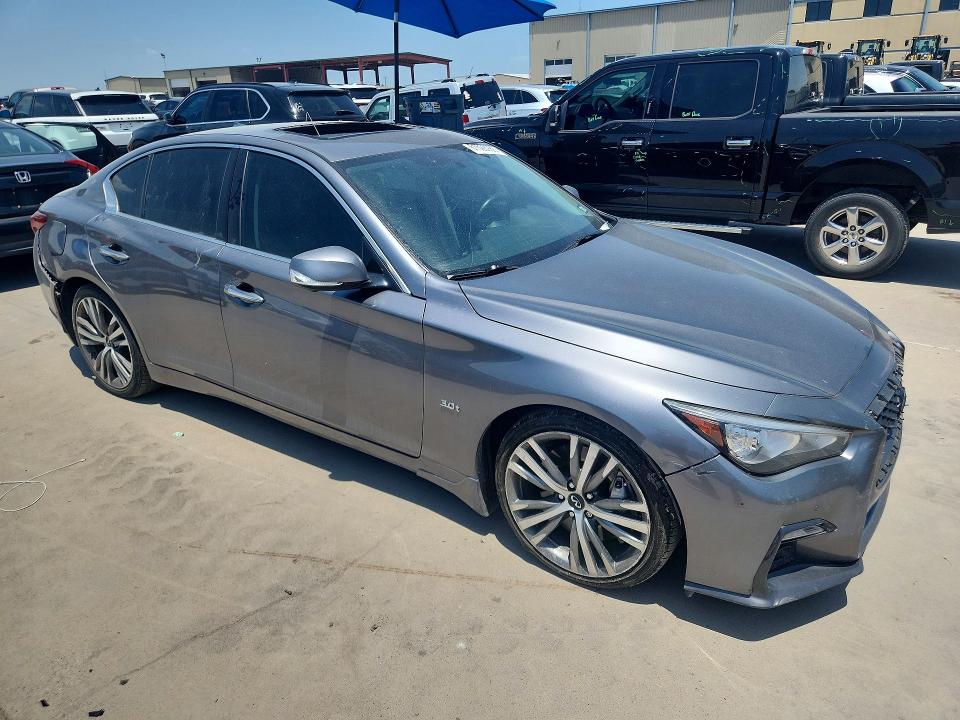 61528986 :رقم المزاد ، JN1EV7APXJM355394 vin ، 2018 Infiniti Q50 مزاد بيع