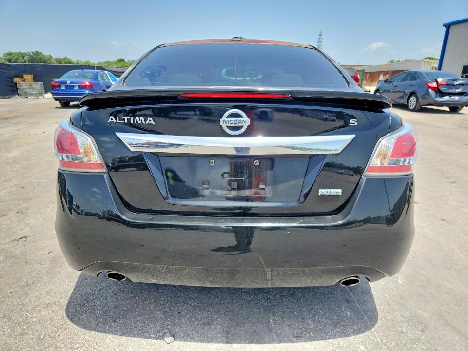60622476 :رقم المزاد ، 1N4AL3APXFC475743 vin ، 2015 Nissan Altima مزاد بيع