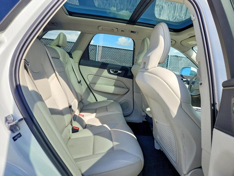 Продаж на аукціоні авто 2020 Volvo Xc60, vin: YV4102DK7L1585375, номер лоту: 60968966