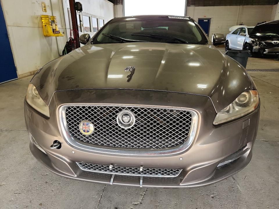 63207196 :رقم المزاد ، SAJWA2GB4BLV06749 vin ، 2011 Jaguar Xjl مزاد بيع