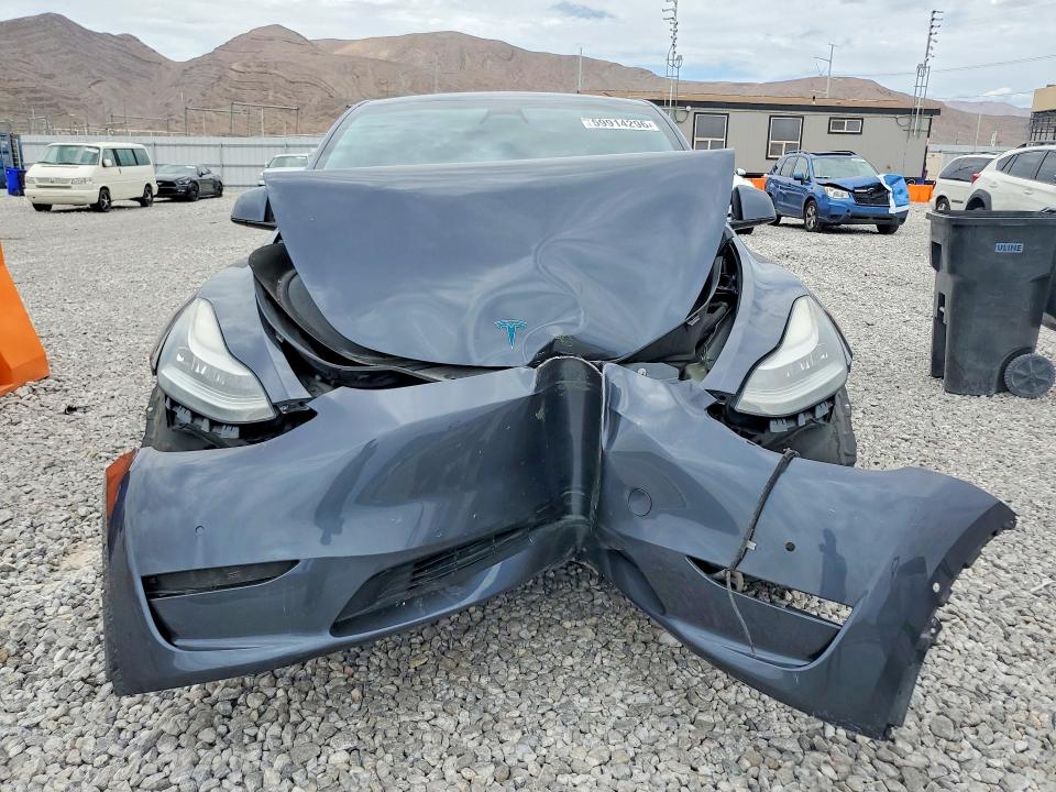 59914296 :رقم المزاد ، 5YJYGDEFXLF002556 vin ، 2020 Tesla Model Y مزاد بيع