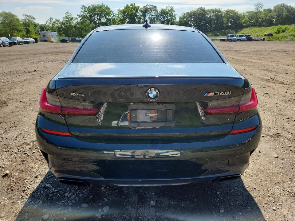 62473946 :رقم المزاد ، 3MW5U9J01M8C05770 vin ، 2021 Bmw M340xi مزاد بيع