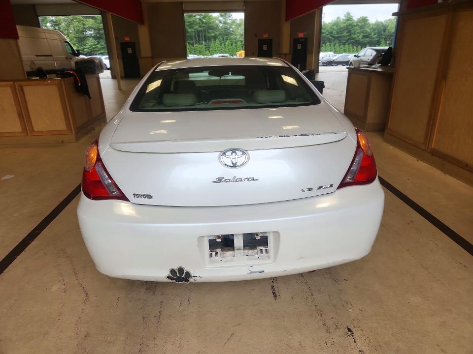 2004 Toyota Camry Solara მანქანა იყიდება აუქციონზე, vin: 4T1CA30P54U011627, აუქციონის ნომერი: 61932346
