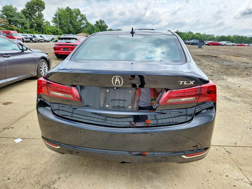 63120036 :رقم المزاد ، 19UUB2F79FA010123 vin ، 2015 Acura Tlx مزاد بيع