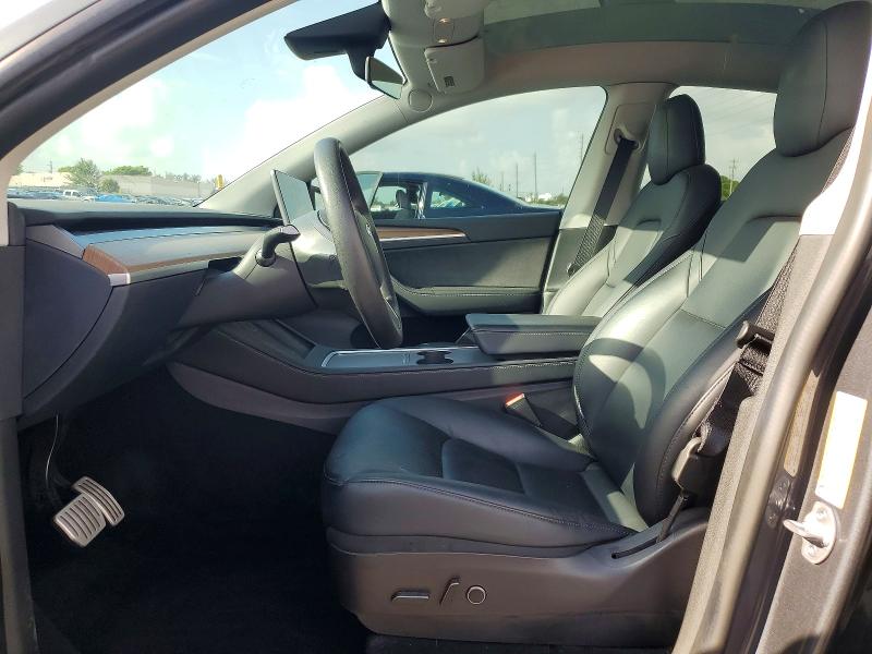 61377256 :رقم المزاد ، 7SAYGDEF7NF536619 vin ، 2022 Tesla Model Y مزاد بيع