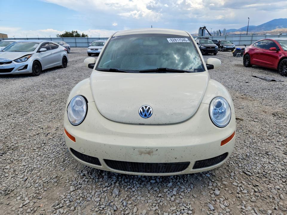 2009 Volkswagen New Beetle მანქანა იყიდება აუქციონზე, vin: 3VWPG31C09M513258, აუქციონის ნომერი: 62817546