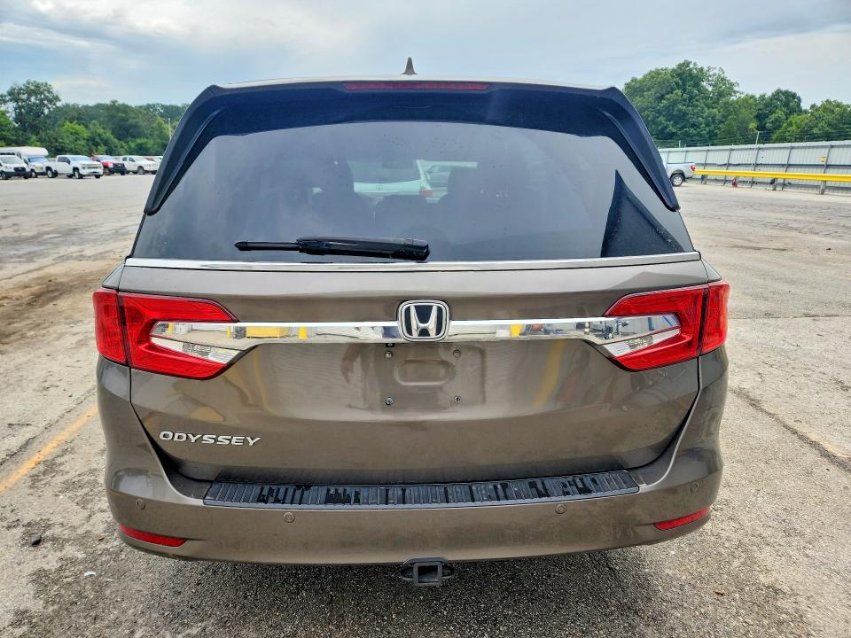 60387946 :رقم المزاد ، 5FNRL6H9XLB008374 vin ، 2020 Honda Odyssey مزاد بيع