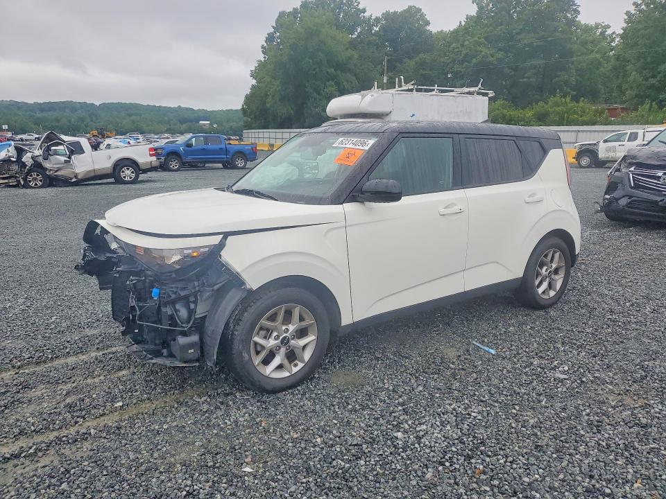 2024 Kia Soul მანქანა იყიდება აუქციონზე, vin: KNDJ23AU5R7228825, აუქციონის ნომერი: 62314096