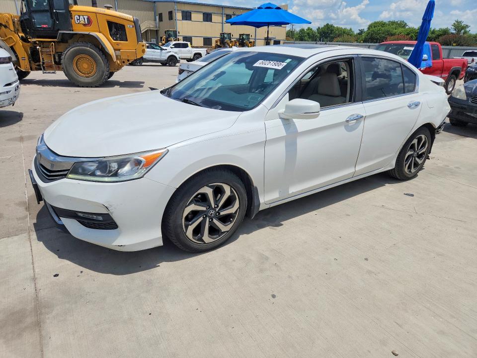 Auction sale of the 2017 Honda Accord, vin: 1HGCR2F95HA145448, lot number: 60261986