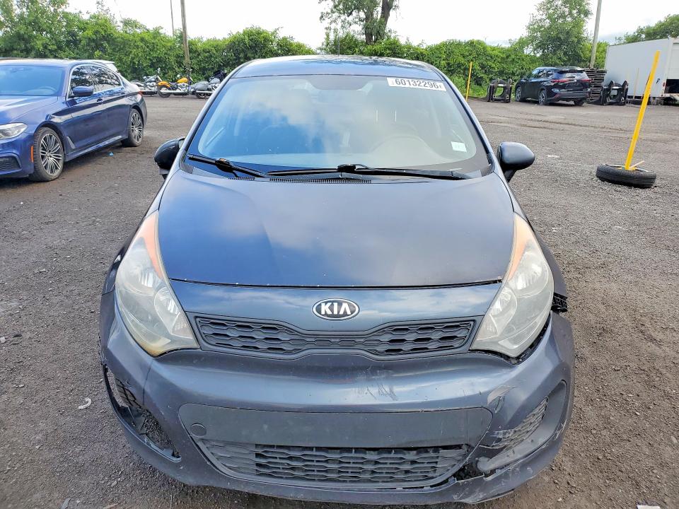 2015 Kia Rio მანქანა იყიდება აუქციონზე, vin: KNADM5A39F6981279, აუქციონის ნომერი: 60132296