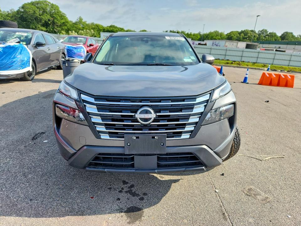 Продажа на аукционе авто 2025 Nissan Rogue, vin: 5N1BT3BB6SC795665, номер лота: 61512986