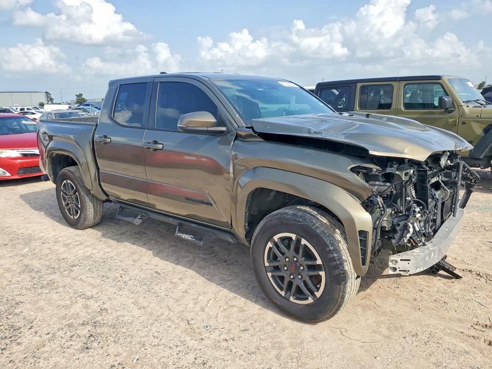 61029186 :رقم المزاد ، 3TMKB5FNXSM049662 vin ، 2025 Toyota Tacoma مزاد بيع
