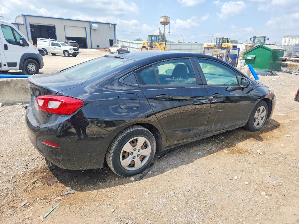 Продаж на аукціоні авто 2018 Chevrolet Cruze, vin: 1G1BC5SM0J7189831, номер лоту: 61672286