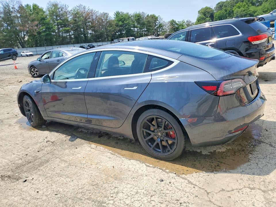 Продажа на аукционе авто 2018 Tesla Model 3, vin: 5YJ3E1EA4JF028134, номер лота: 60757826