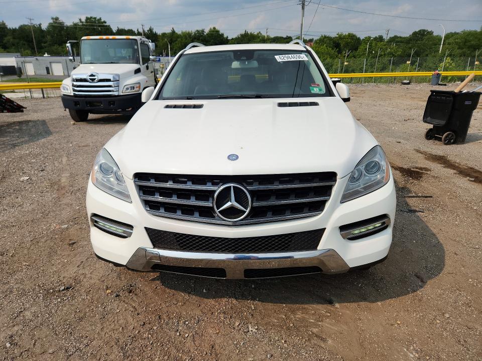 2014 Mercedes-benz Ml მანქანა იყიდება აუქციონზე, vin: 4JGDA5HB9EA313983, აუქციონის ნომერი: 62984696