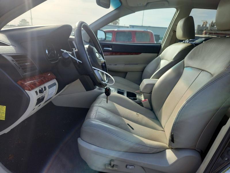 61344306 :رقم المزاد ، 4S4BRELC0B2322366 vin ، 2011 Subaru Outback مزاد بيع