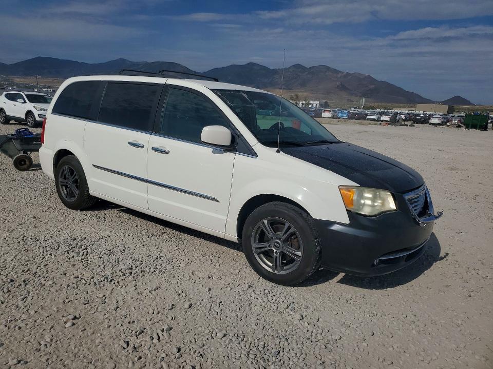 60691776 :رقم المزاد ، 2C4RC1BG0CR138839 vin ، 2012 Chrysler Town & Country مزاد بيع