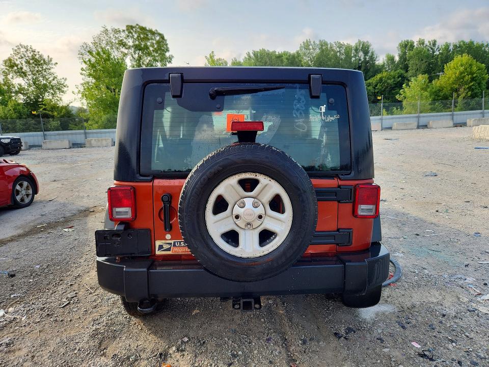 62611716 :رقم المزاد ، 1C4BJWKG0EL257037 vin ، 2014 Jeep Wrangler Unlimited مزاد بيع