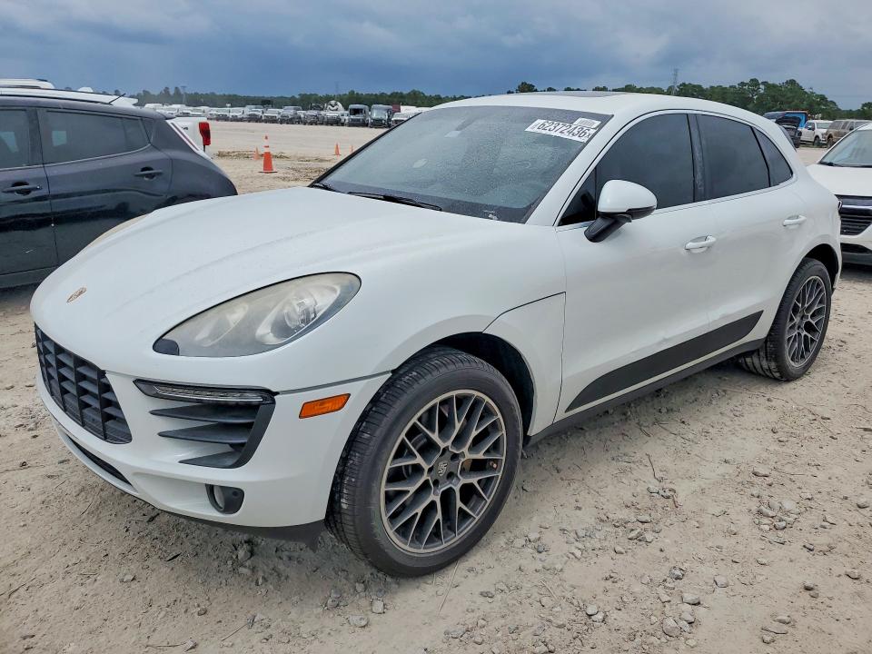 Auction sale of the 2015 Porsche Macan, vin: WP1AB2A51FLB74668, lot number: 62372436
