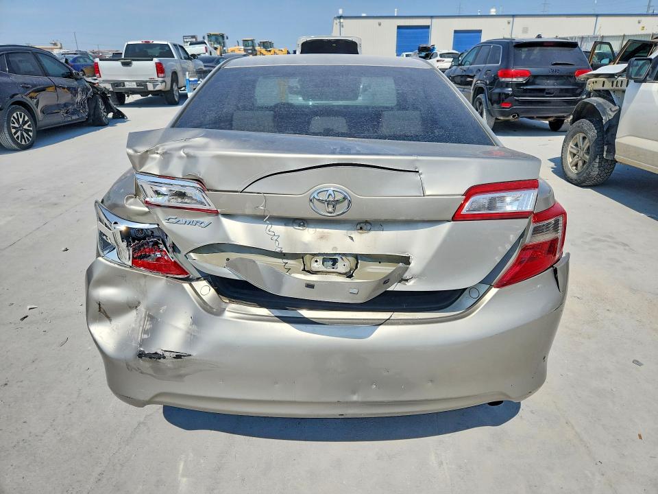 Aukcja sprzedaży 2014 Toyota Camry, vin: 4T4BF1FK2ER340628, numer aukcji: 62518336