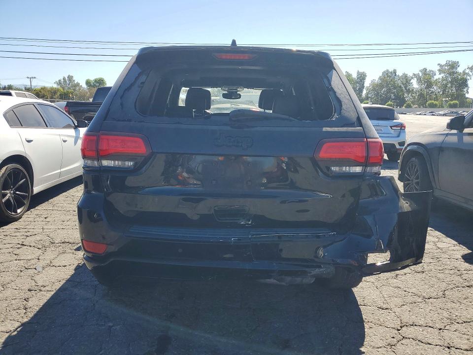 60080806 :رقم المزاد ، 1C4RJEAGXHC702740 vin ، 2017 Jeep Grand Cherokee مزاد بيع