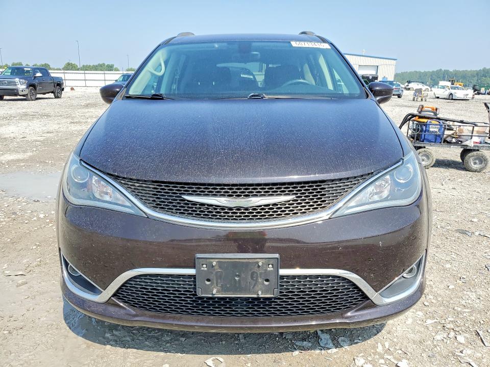60713416 :رقم المزاد ، 2C4RC1BG4JR269589 vin ، 2018 Chrysler Pacifica مزاد بيع