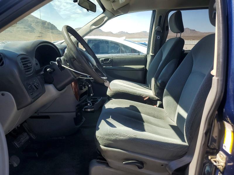 2005 Chrysler Town & Country მანქანა იყიდება აუქციონზე, vin: 2C4GP44R15R286593, აუქციონის ნომერი: 62579216