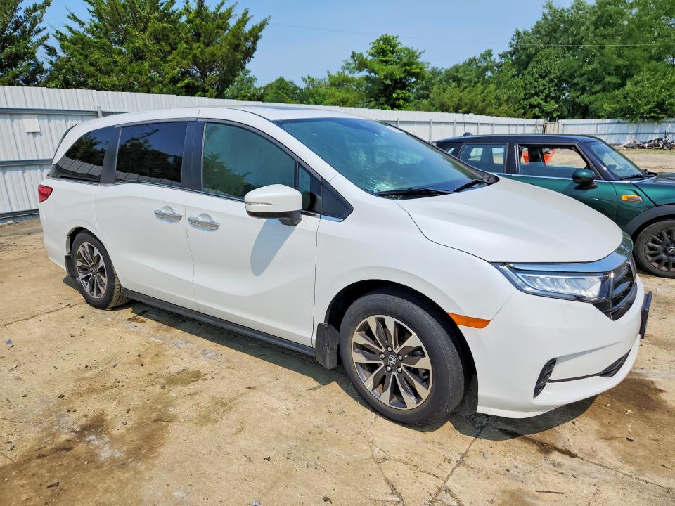 60801806 :رقم المزاد ، 5FNRL6H75NB027464 vin ، 2022 Honda Odyssey مزاد بيع