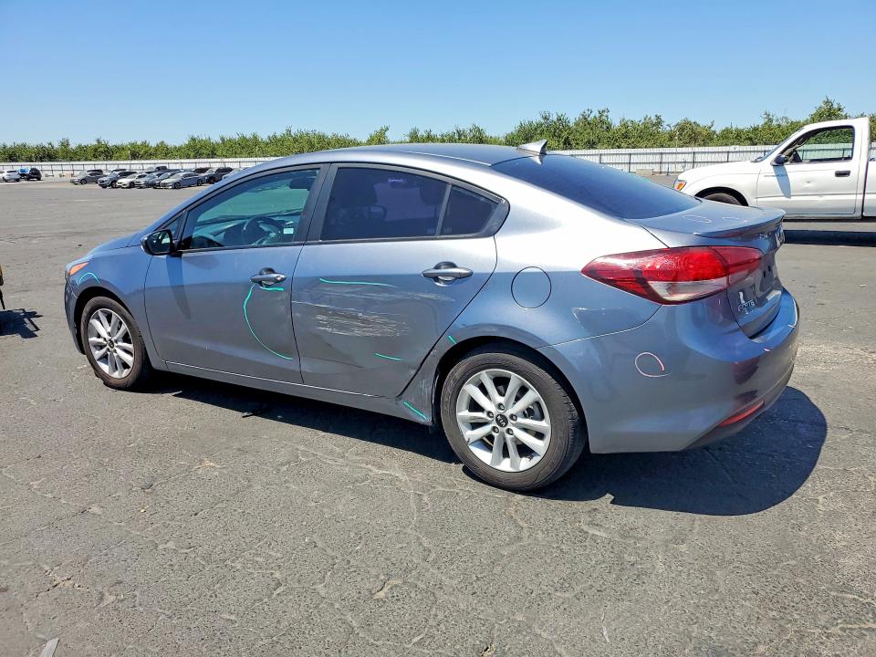 Продажа на аукционе авто 2017 Kia Forte, vin: 3KPFL4A71HE093554, номер лота: 60426666