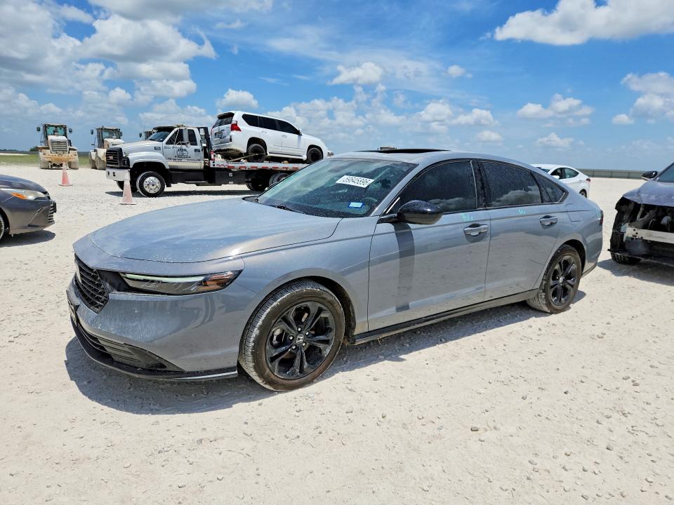 Продажа на аукционе авто 2025 Honda Accord, vin: 1HGCY1F49SA088471, номер лота: 59645896