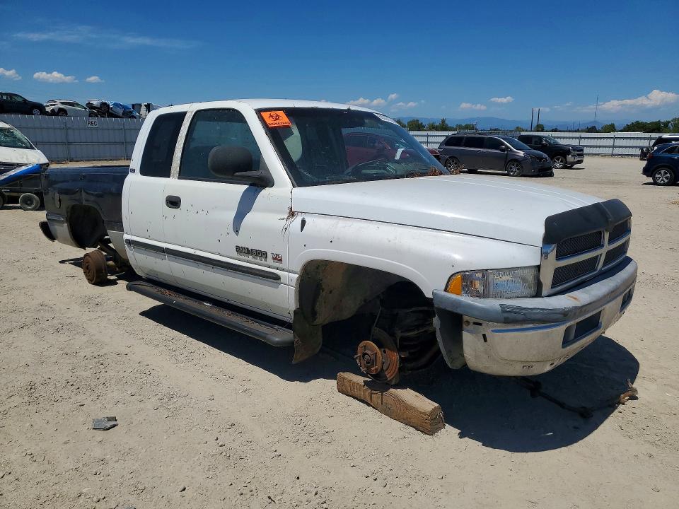 60207186 :رقم المزاد ، 3B7HC13Z0YG152541 vin ، 2000 Dodge Ram 1500 مزاد بيع