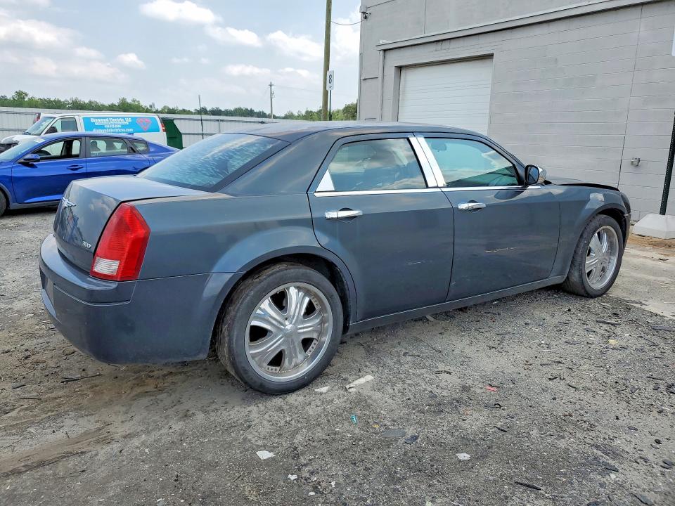 Продажа на аукционе авто 2007 Chrysler 300, vin: 2C3KA43R97H701797, номер лота: 61437866