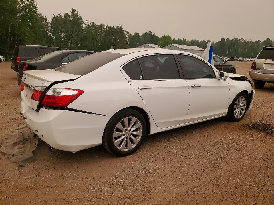 Продаж на аукціоні авто 2015 Honda Accord, vin: 1HGCR2F83FA804681, номер лоту: 60801536