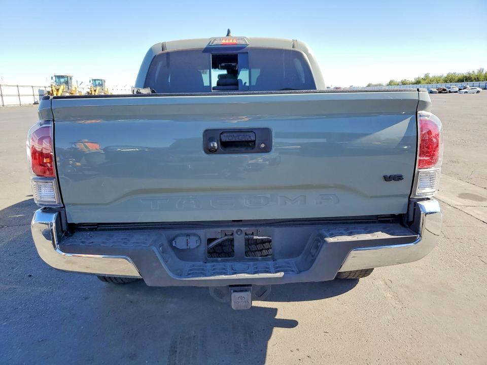 Продажа на аукционе авто 2023 Toyota Tacoma, vin: 3TMCZ5AN0PM547254, номер лота: 62378426