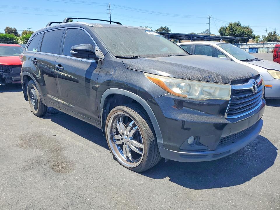 2015 Toyota Highlander მანქანა იყიდება აუქციონზე, vin: 5TDJKRFH4FS097368, აუქციონის ნომერი: 62654576