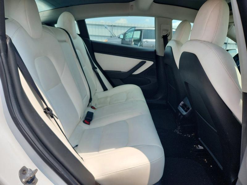 Продаж на аукціоні авто 2019 Tesla Model 3, vin: 5YJ3E1EA4KF413243, номер лоту: 62860026