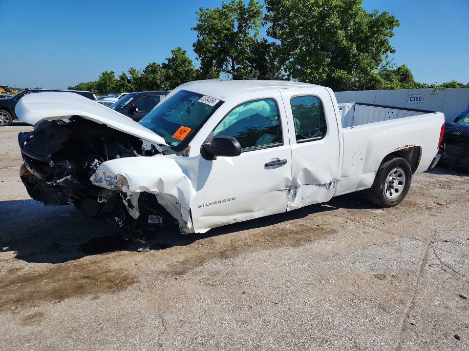Auction sale of the 2013 Chevrolet Silverado, vin: 1GCRCPEX2DZ396902, lot number: 60984366