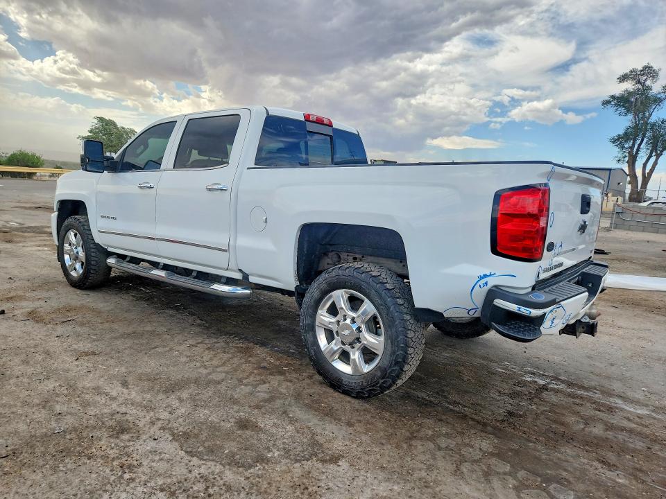 Продаж на аукціоні авто 2018 Chevrolet Silverado, vin: 1GC1KWEY5JF124263, номер лоту: 61258196