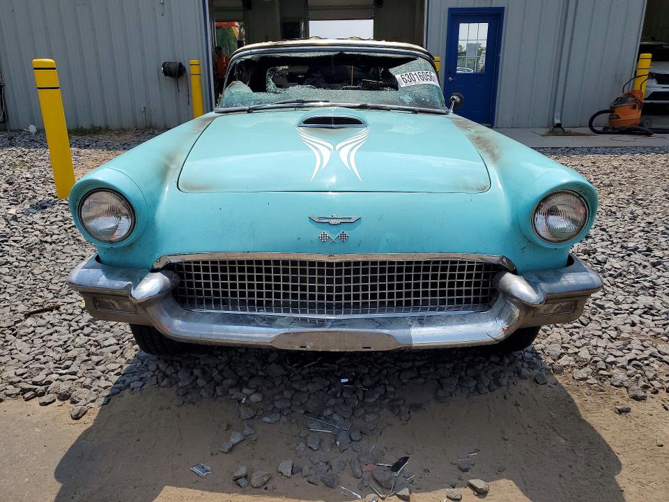 63016056 :رقم المزاد ، D7FH296873 vin ، 1957 Ford Thundrbird مزاد بيع